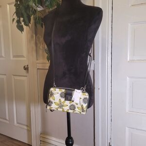 Sakroots Floral Crossbody/Wristlet 2in1 Bohochic